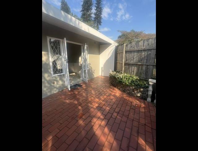 2 BEDROOM SEMI DETACHED TO LET IN WESTVILLE